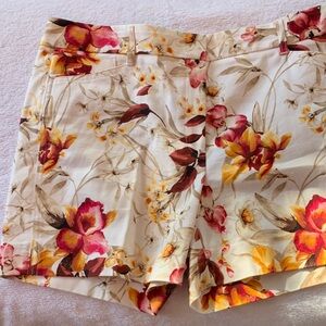 White House Black Market Floral Women's Shorts